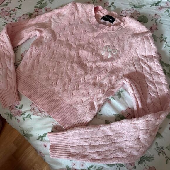 Pink Cable Knit Sweater with Embroidered Bow - Picture 1 of 4